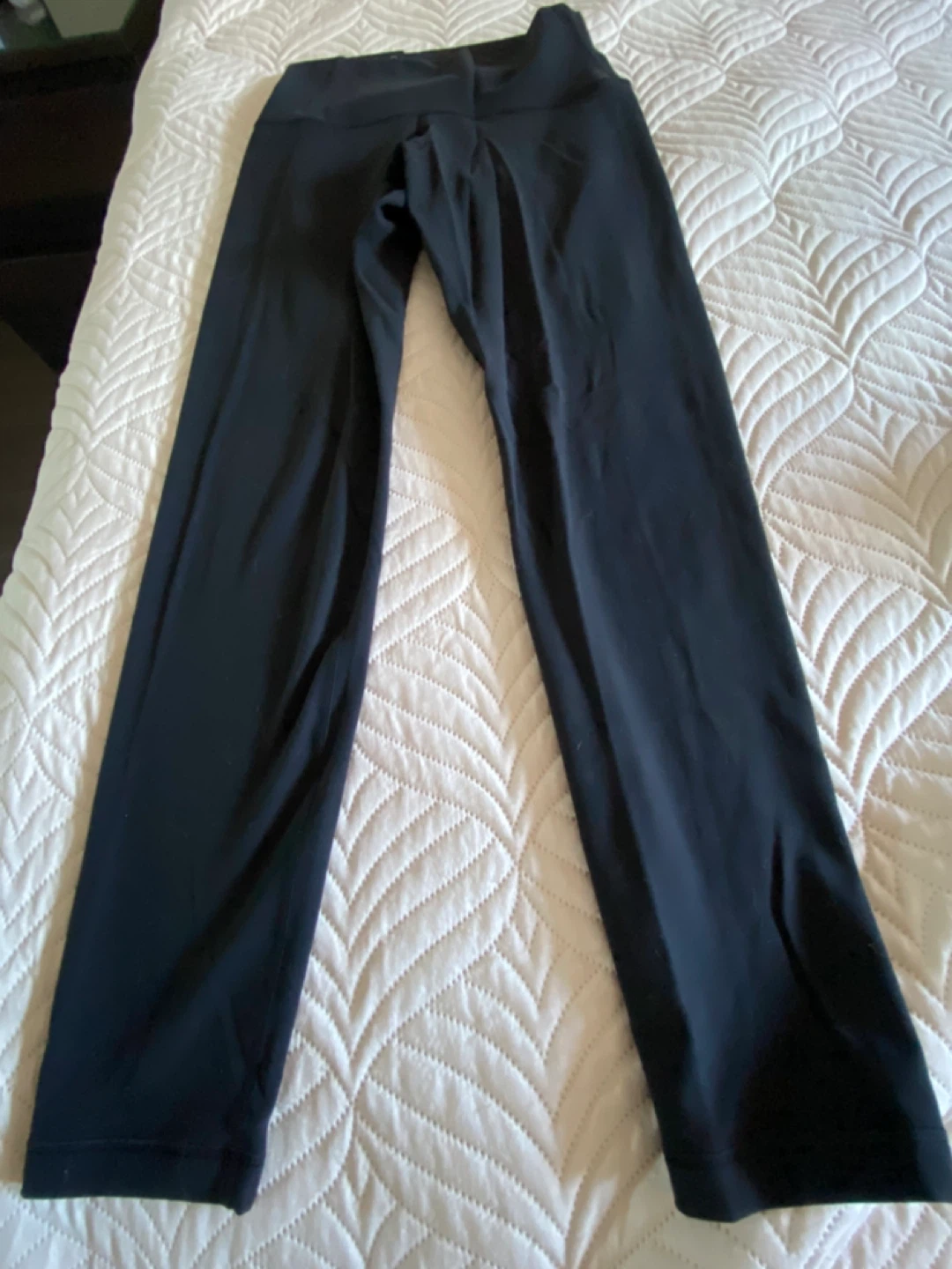 Aritzia Golden Butter Hi-Rise Cheeky Leggings - photo 5