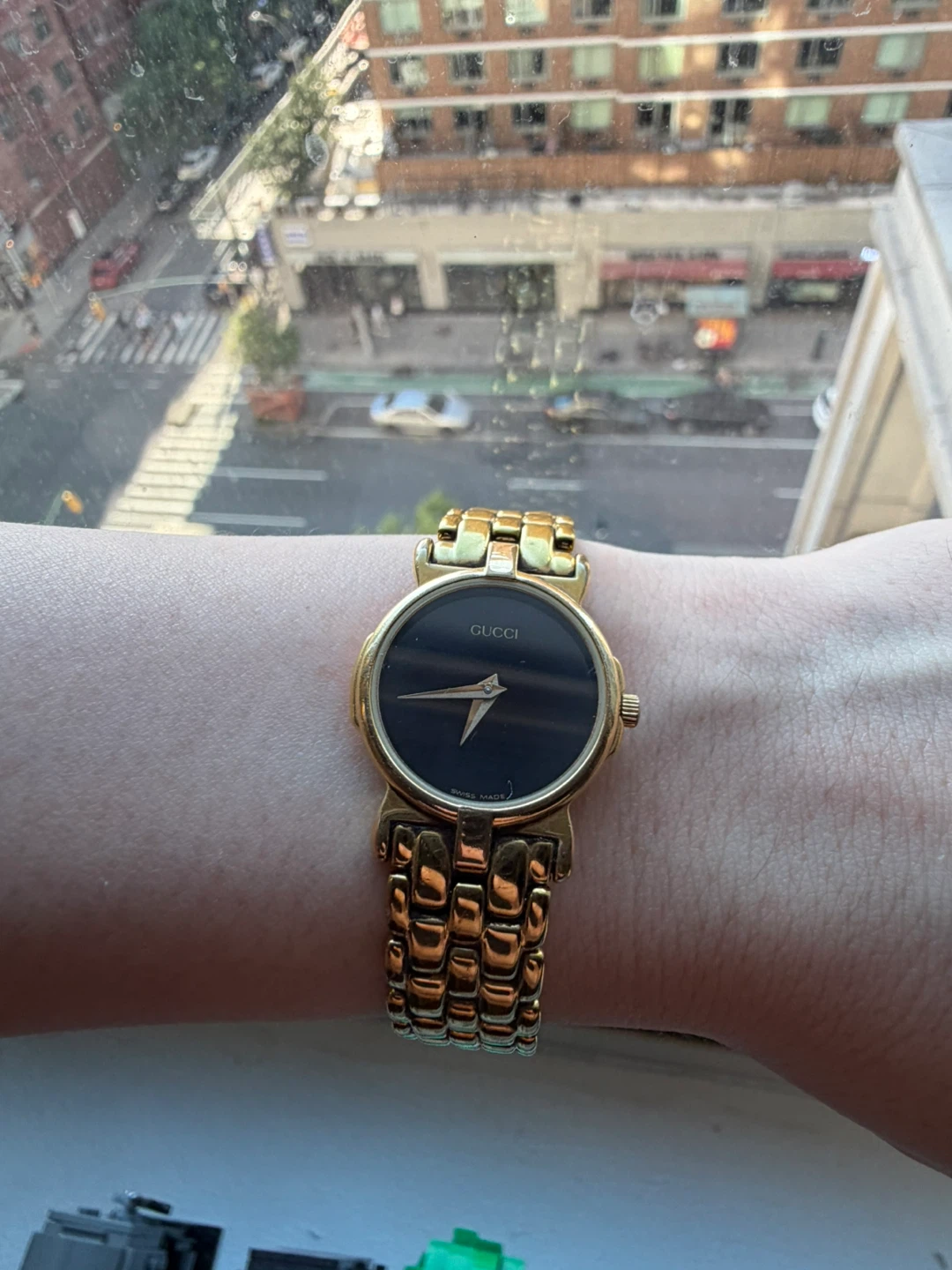 Gucci 3400L ladies watch