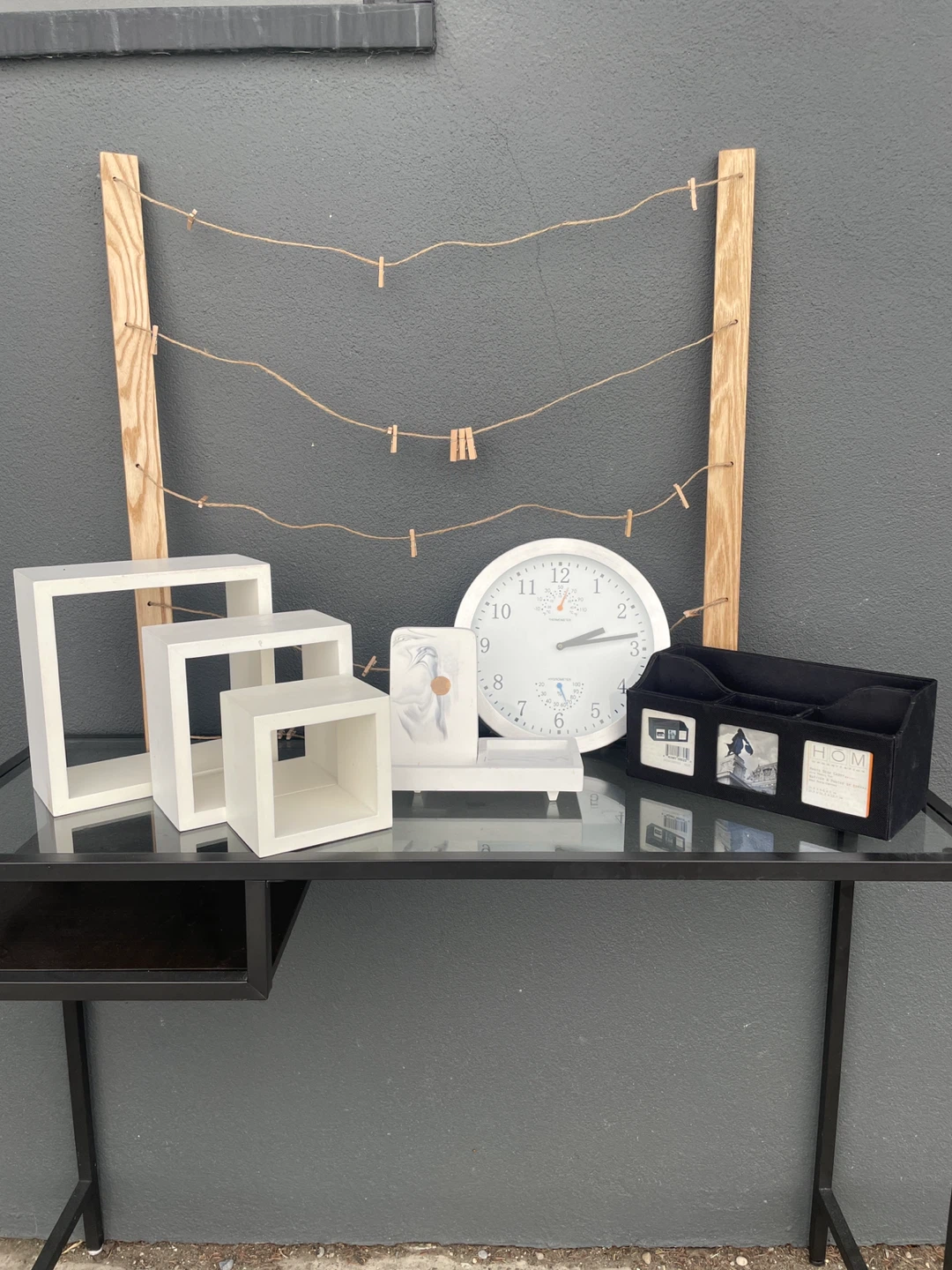 White Square Display Shelves and Desk Organizer Set