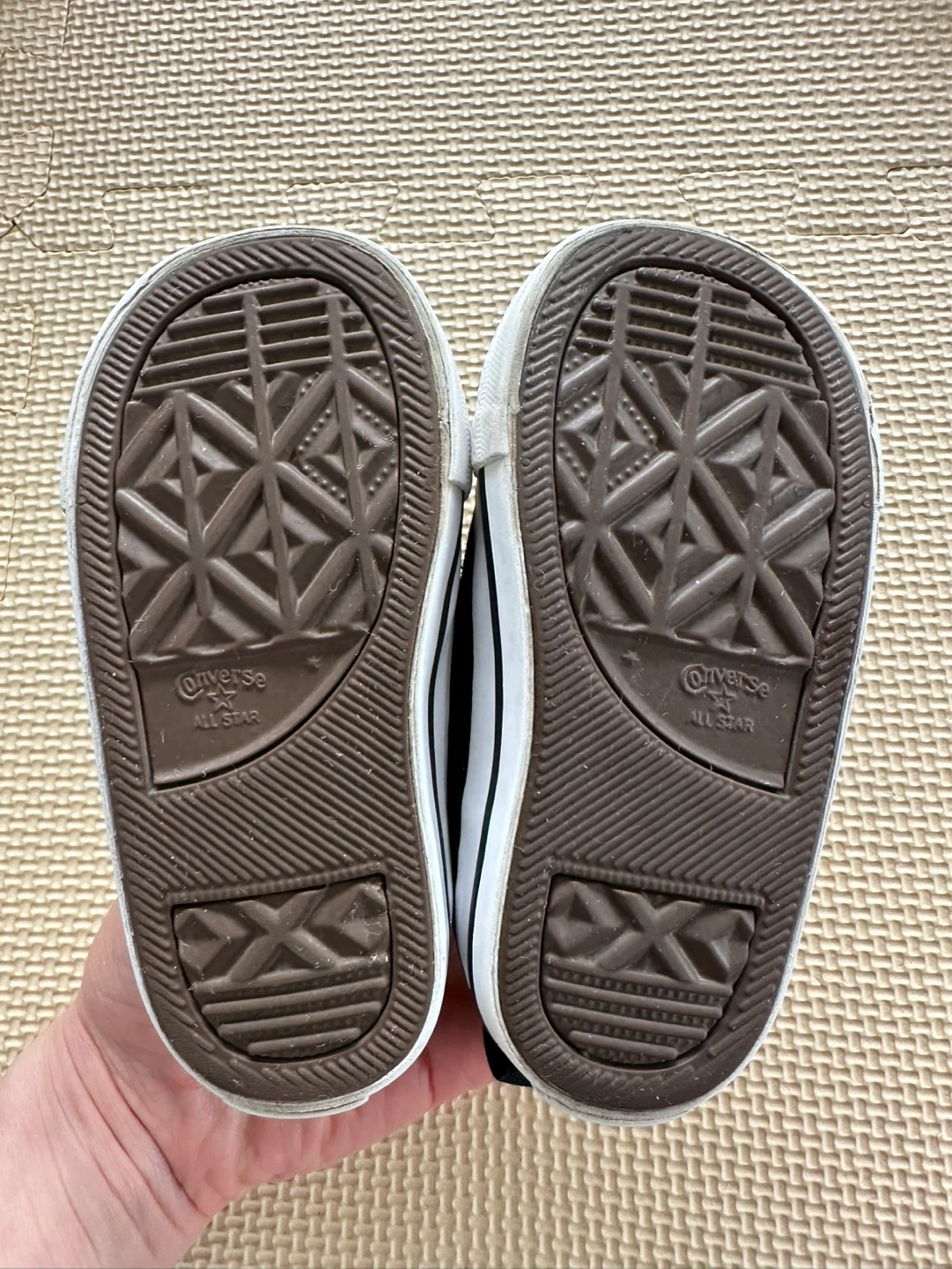 Converse All Star Toddler Shoes Size 5 - photo 2