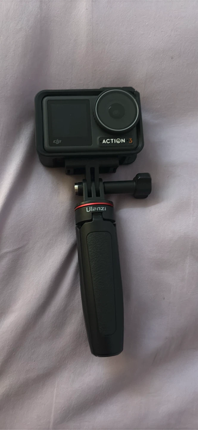DJI Action 3 Camera with Ulanzi Handle