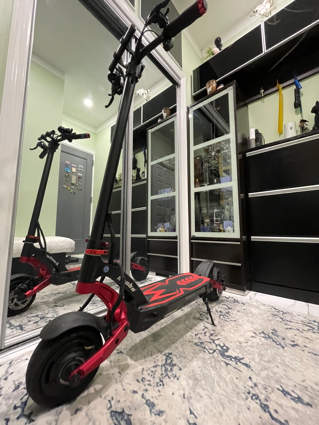 Kaabo Mantis Dual Motor E-Scooter