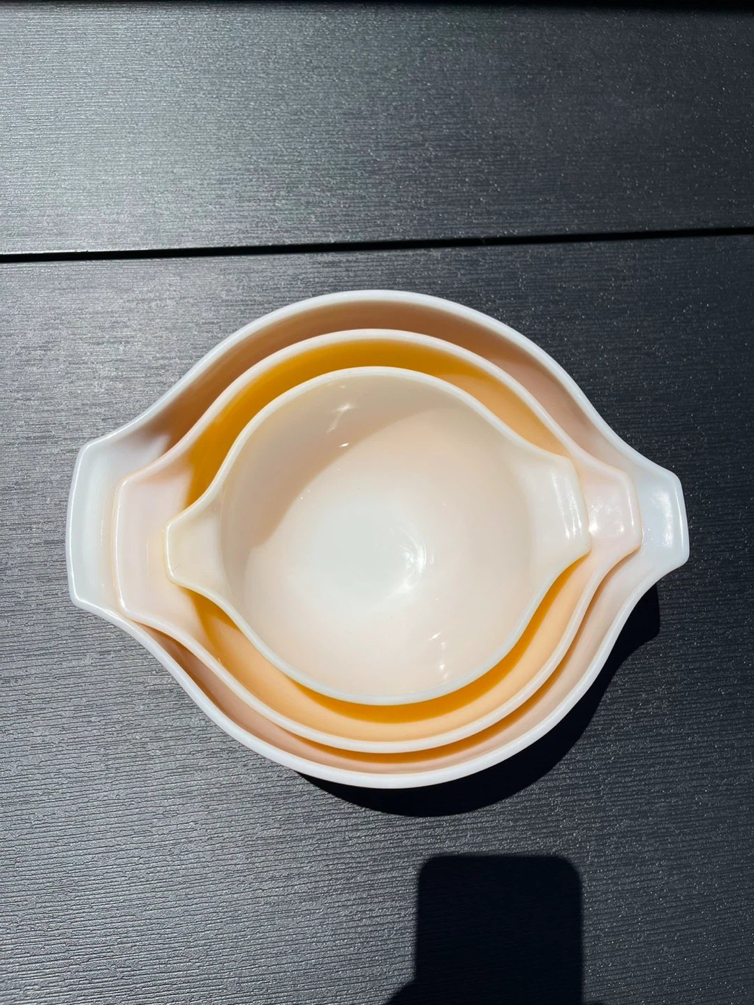 Vintage Pyrex Cinderella Nesting Bowl Set – 3 Pieces - photo 2