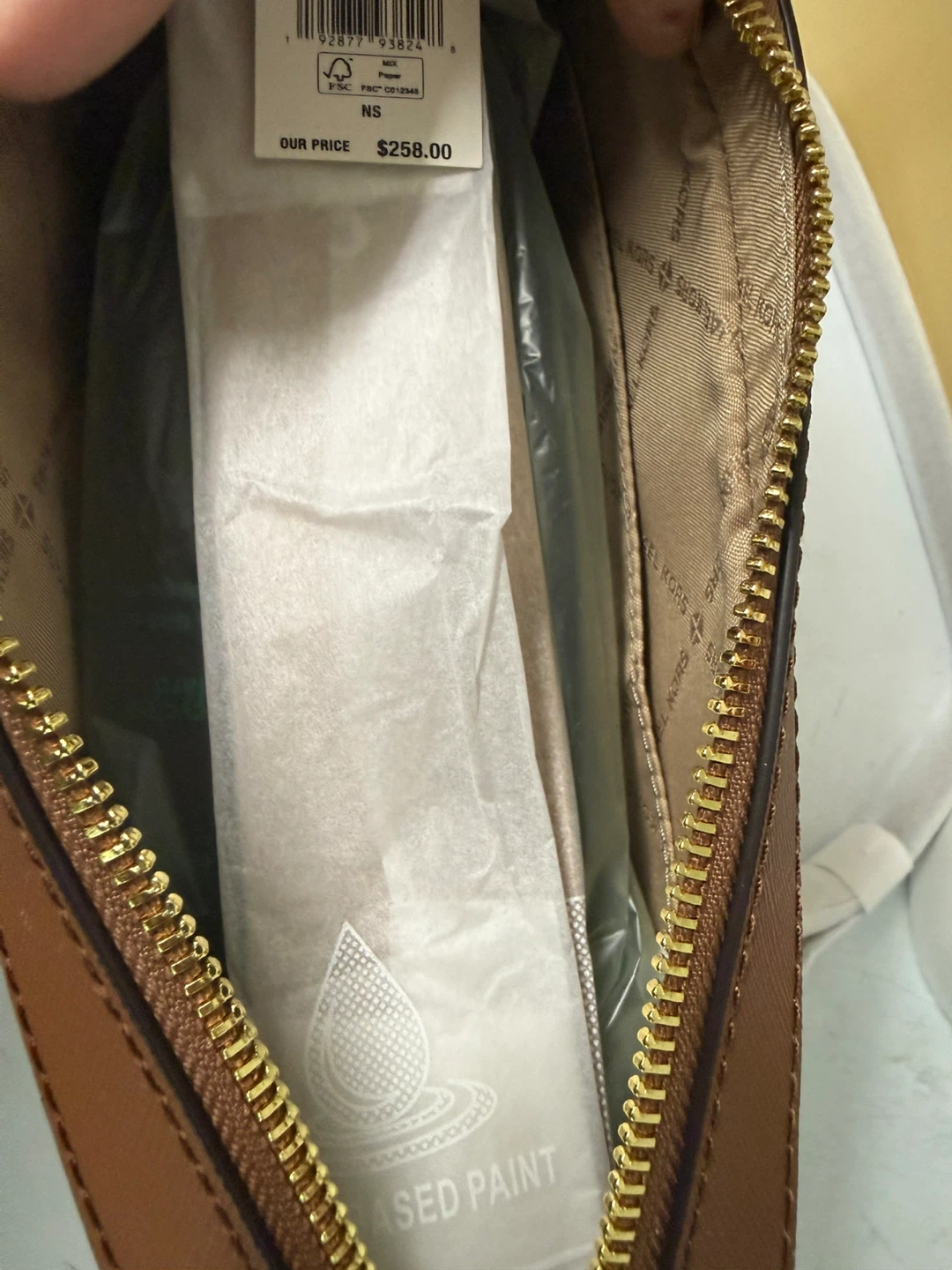 Michael Kors Jet Set Camera Bag - photo 4