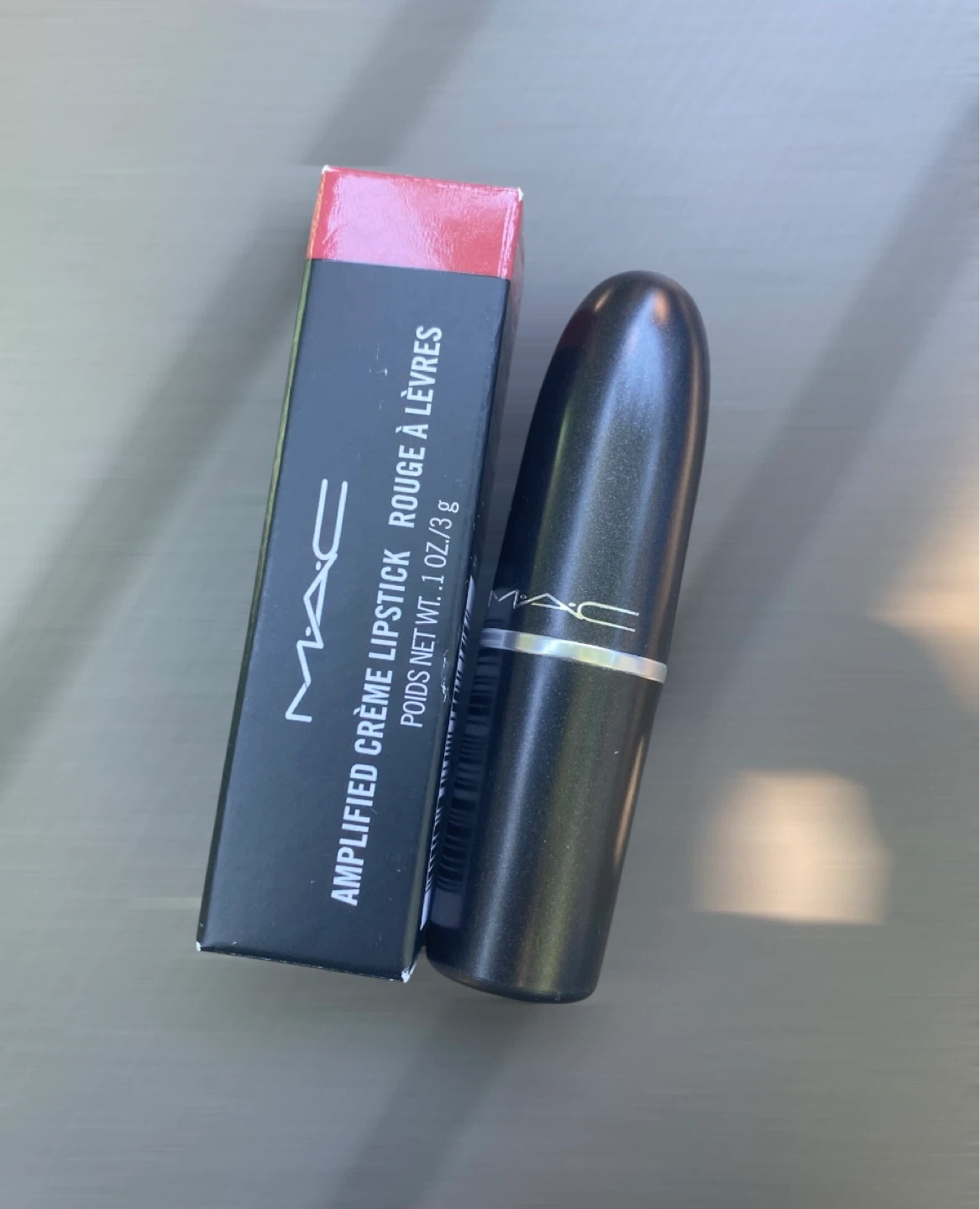 MAC Amplified Crème Lipstick - Just Curious