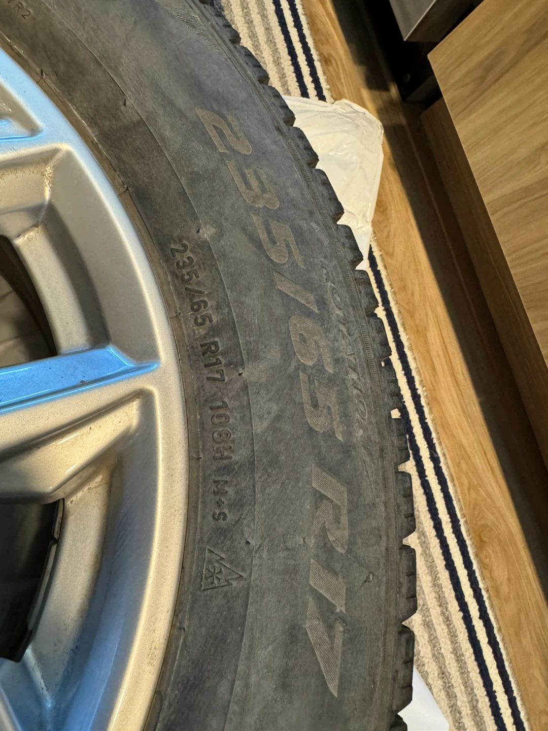 Audi Winter Tire and Rim - photo 4