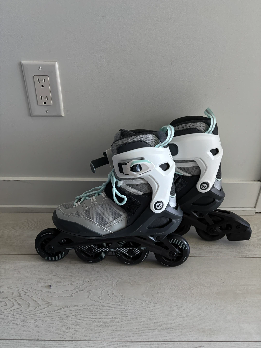 Decathlon Inline Skates Size 40