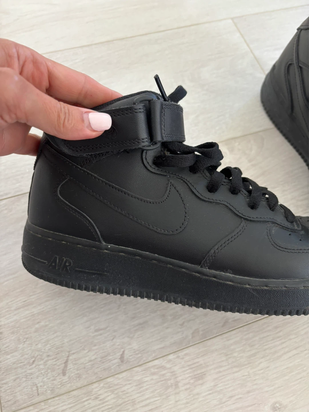 Nike Air Force 1 Mid '07 LE Black Men's Shoes - photo 2