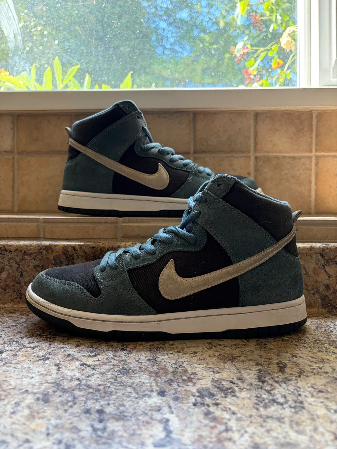 Nike SB Dunk High Sneakers