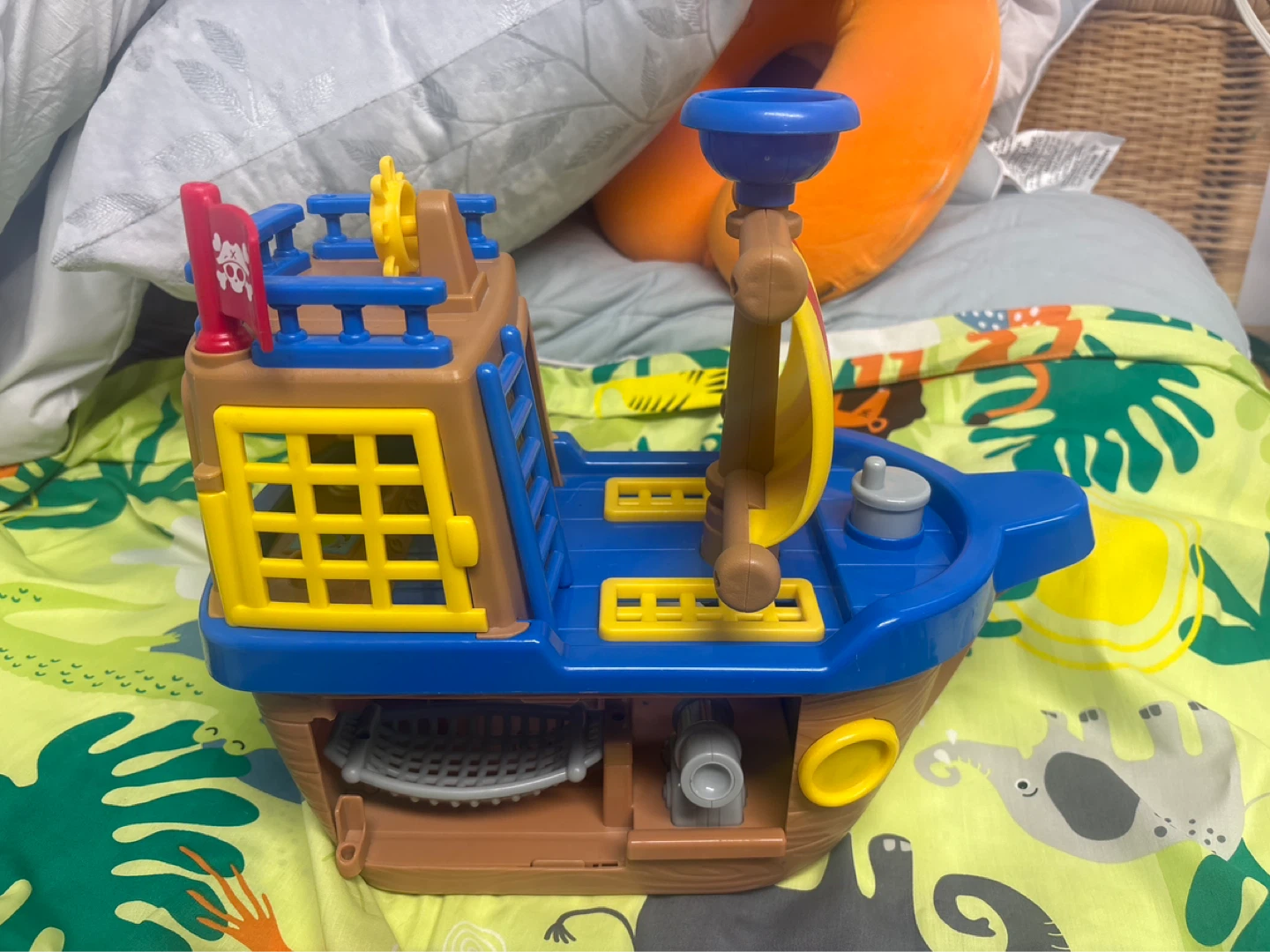 Toy Pirate Ship