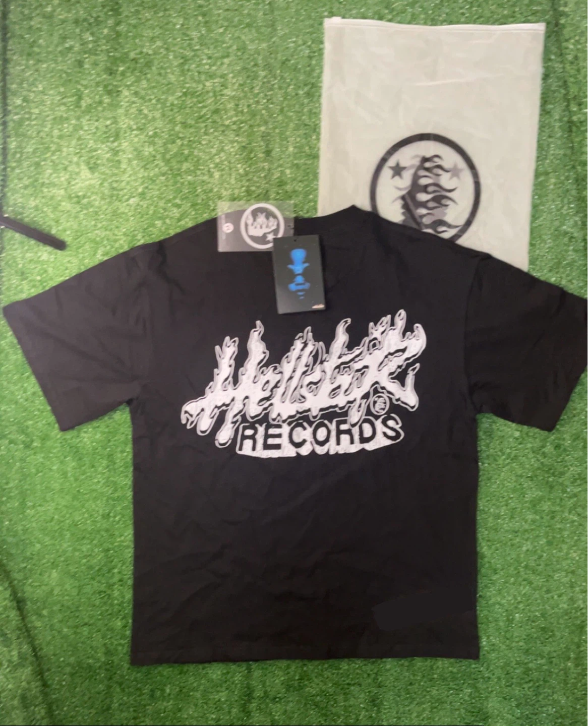 Hellstar Records "Heaven Sounds Like" Tee Black - Brand New M - photo 2