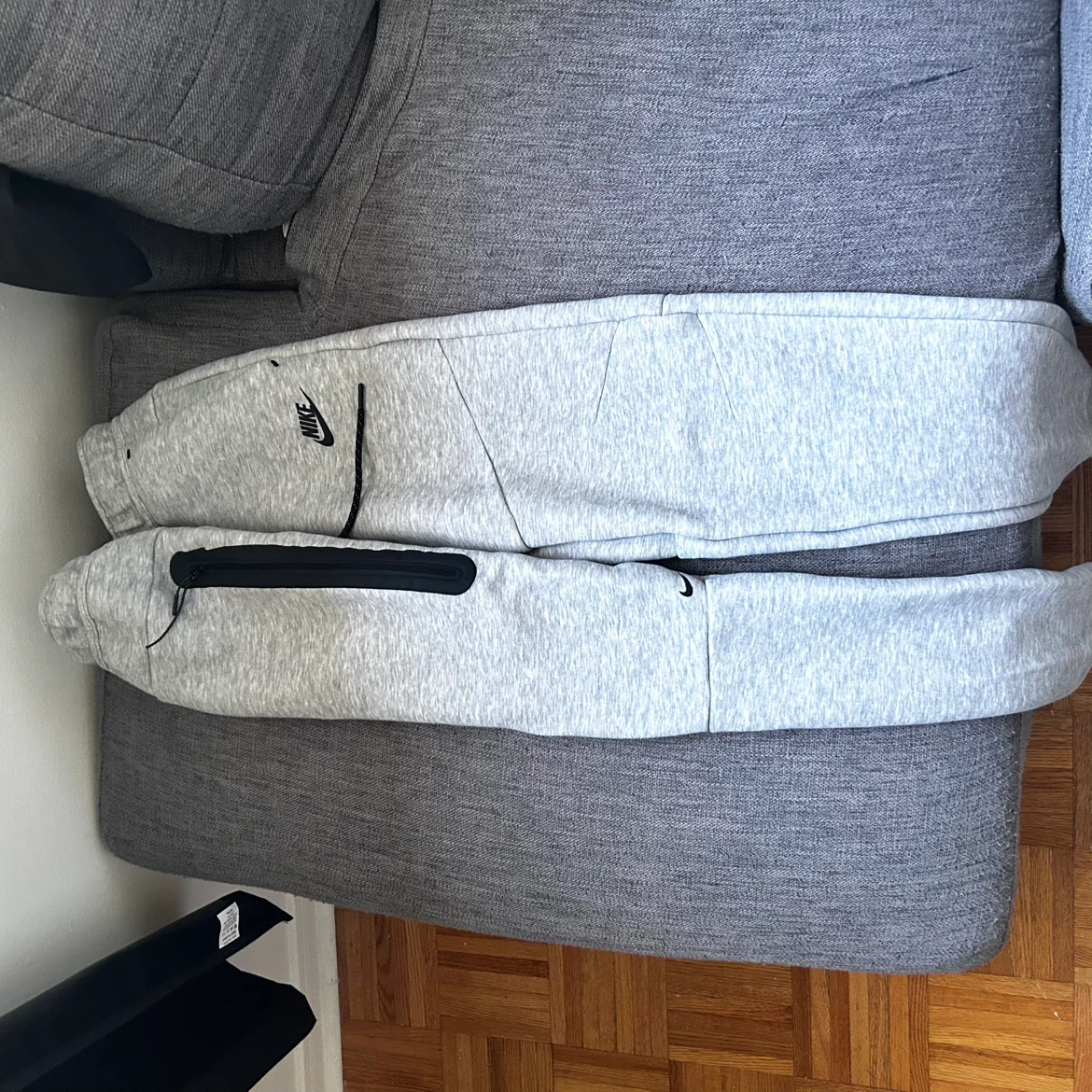 Nike Tech pants [ great and black color ] + Nike Hoodie - photo 2