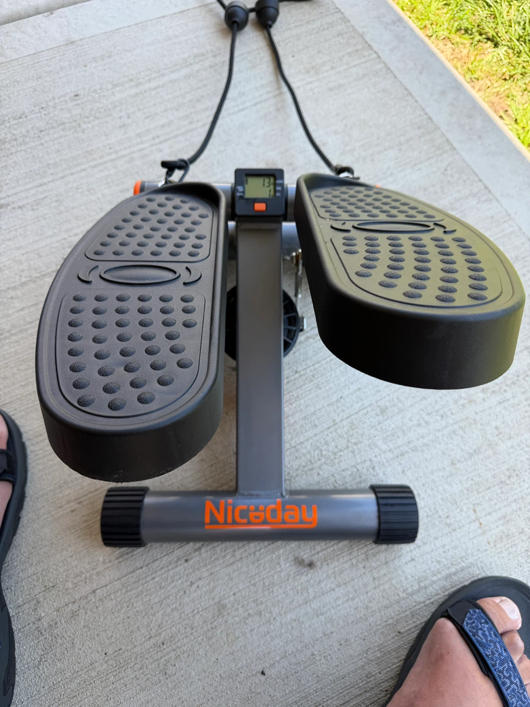 Nice day exercise stepper