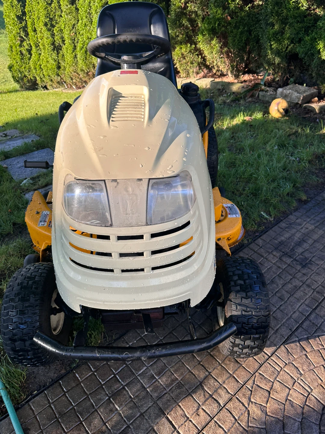 Cub cadet mower tractor. - photo 4
