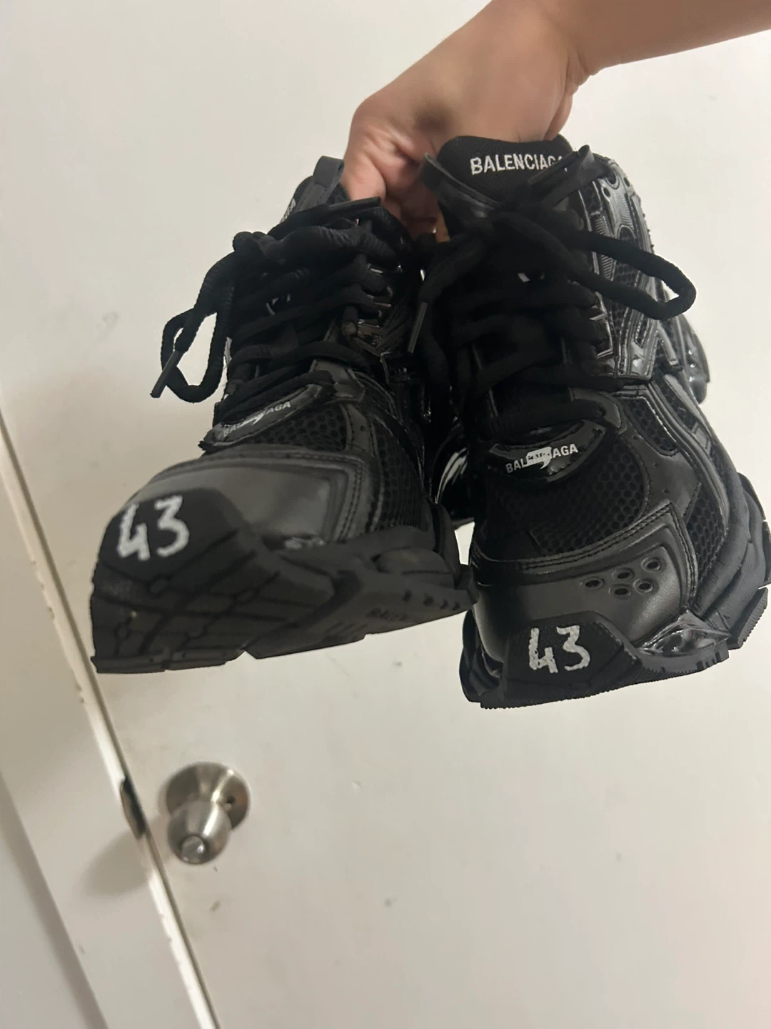 Balenciaga runner Sneakers Size 43 Black - photo 3