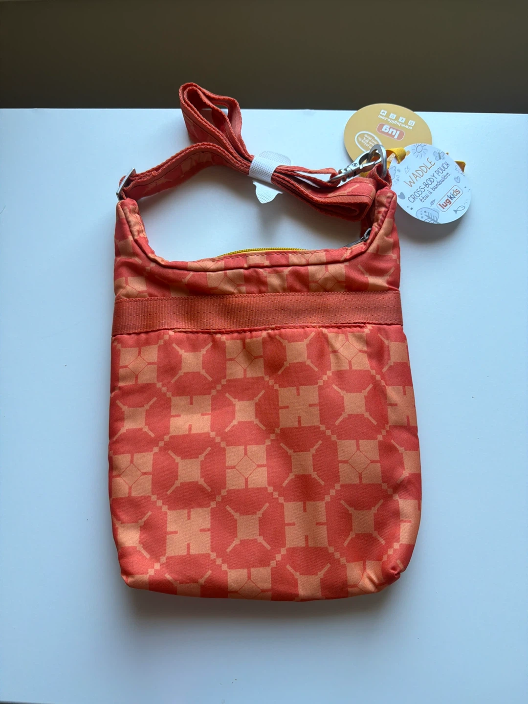LUG kids/women "WADDLE" Crossbody Pouch