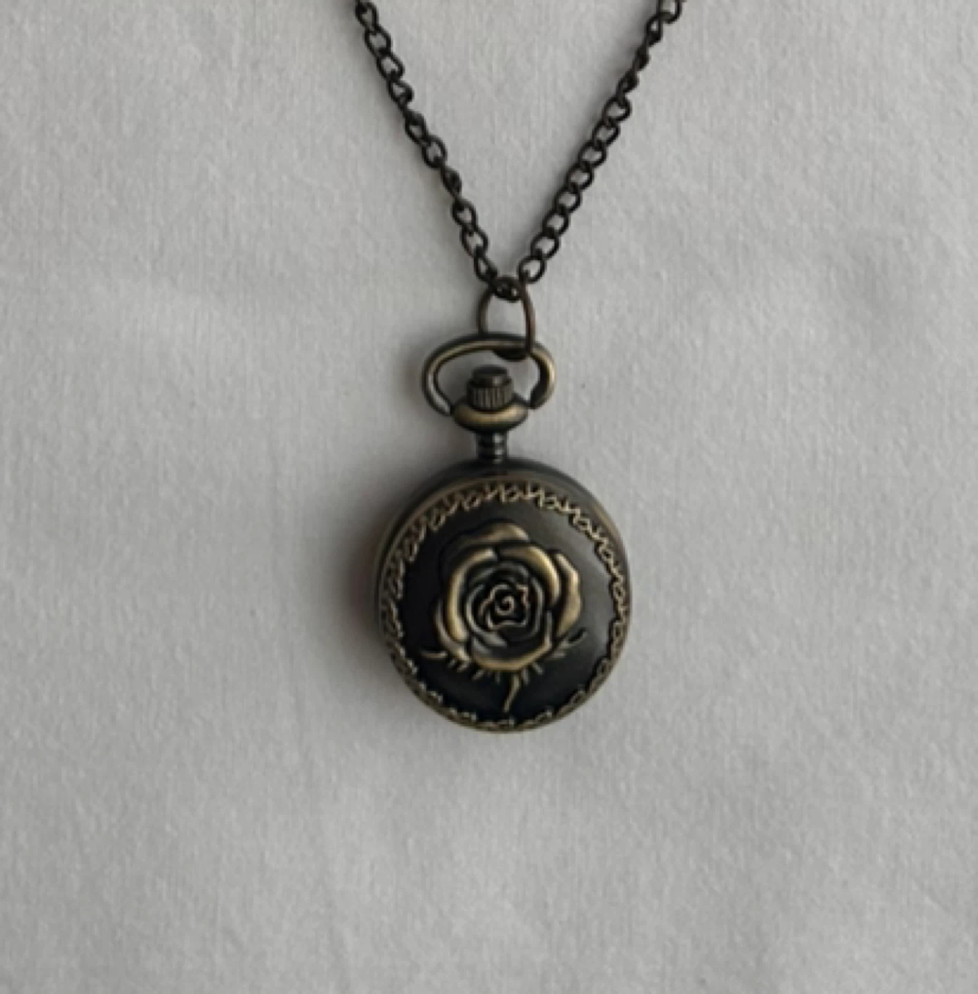Bronze tone pocket watch necklace - photo 2