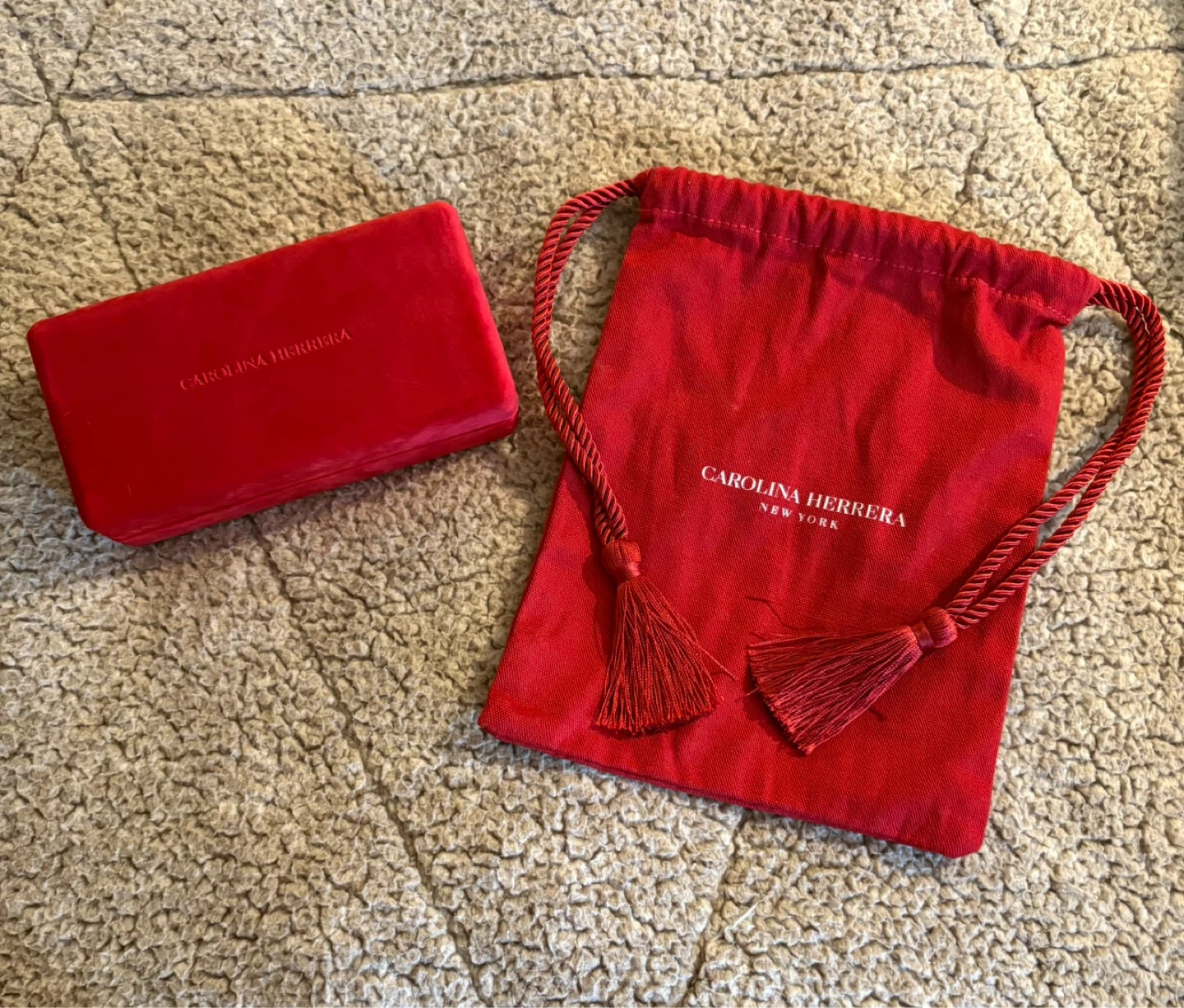 Carolina Herrera Gold Aviator Sunglasses with Case and Pouch - photo 2