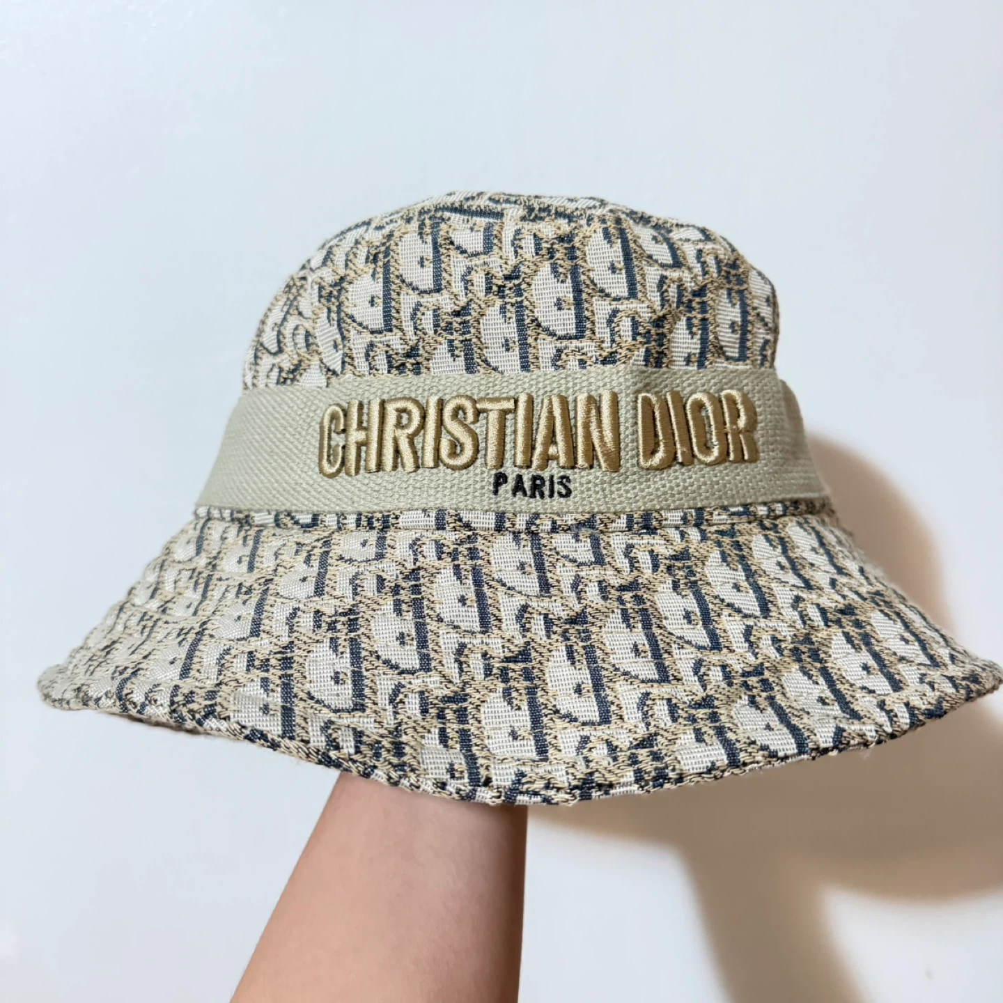 CD Bucket Hat