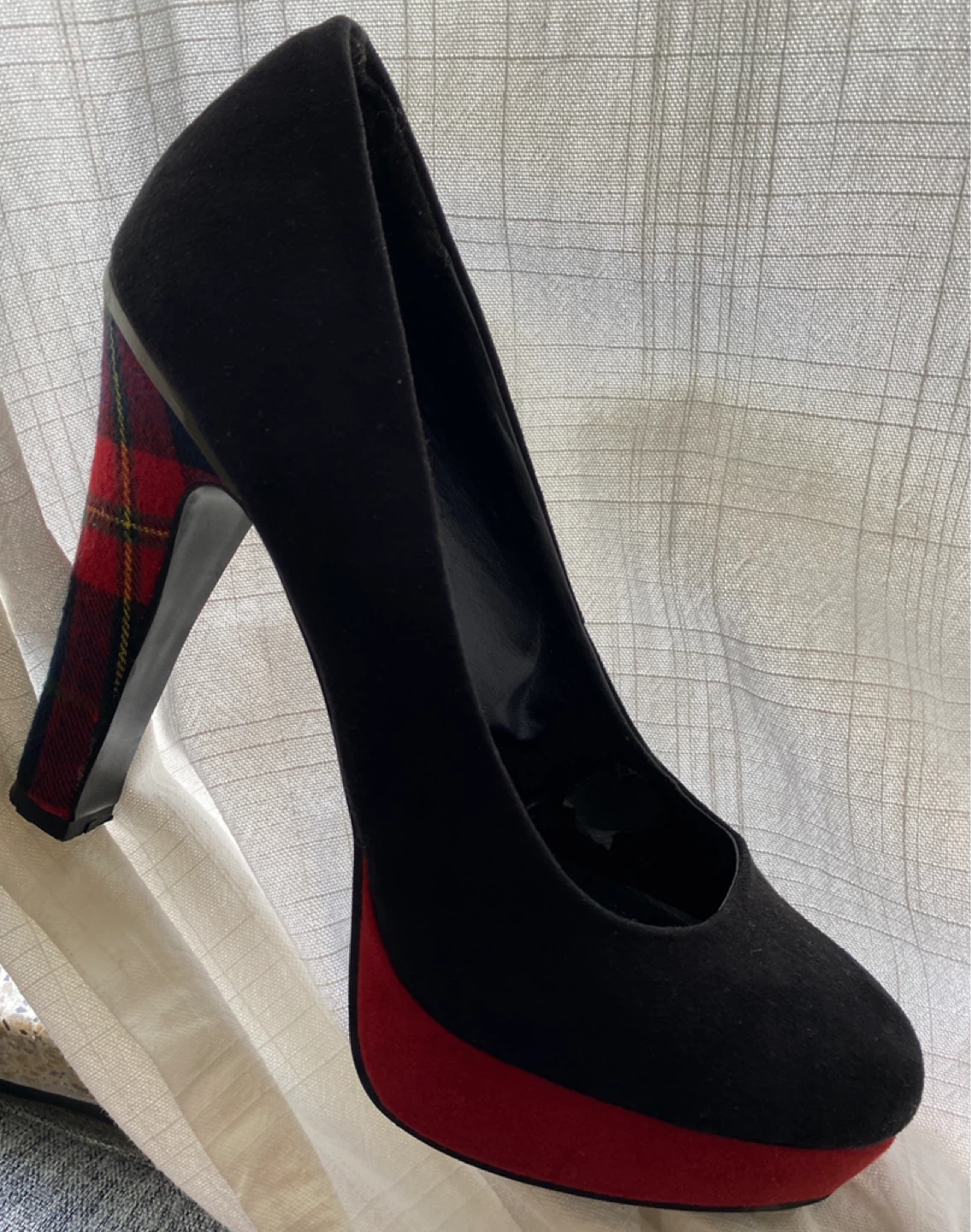 Black Heels with Plaid Accent - Size 8 - photo 2