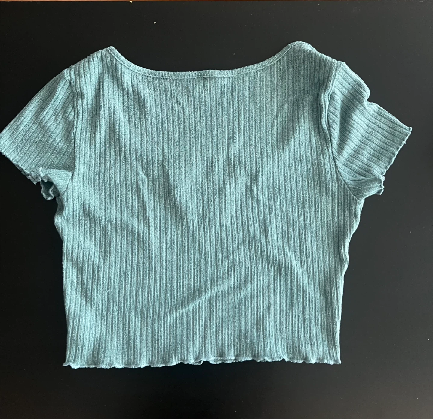 SHEIN Ribbed Butterfly Crop Top - Green - photo 2