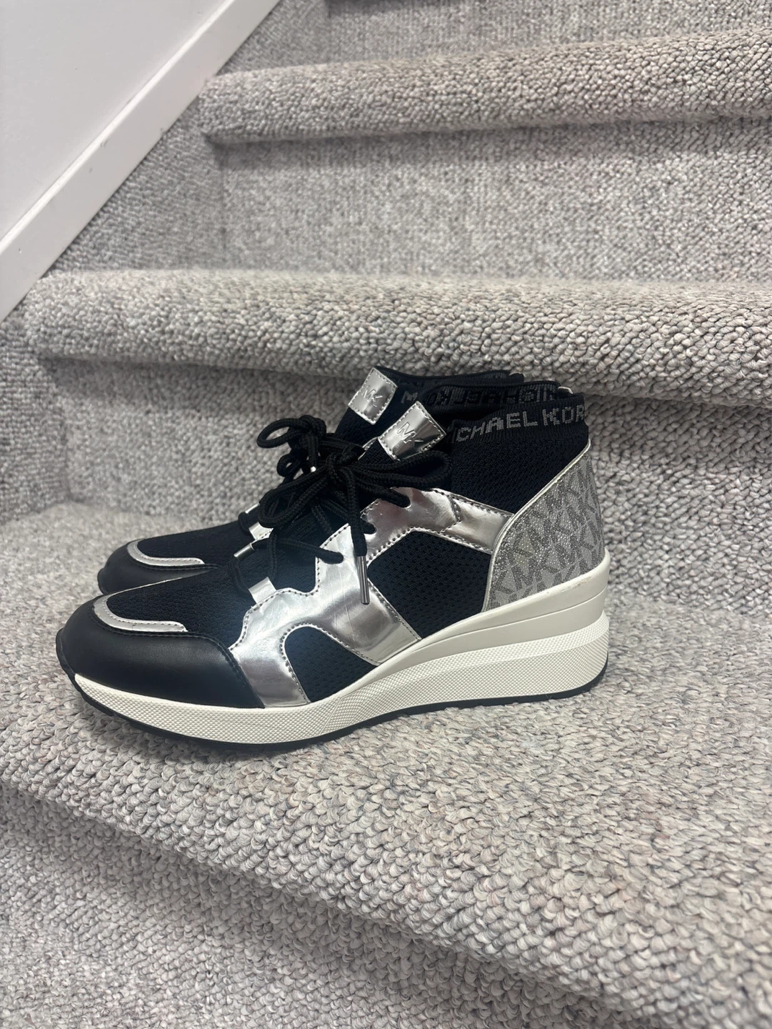 Brand new Michael Kors Wedge Sneakers 8.5 - photo 2