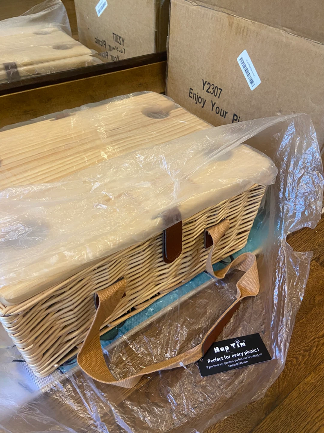 Hap Tim Picnic Basket