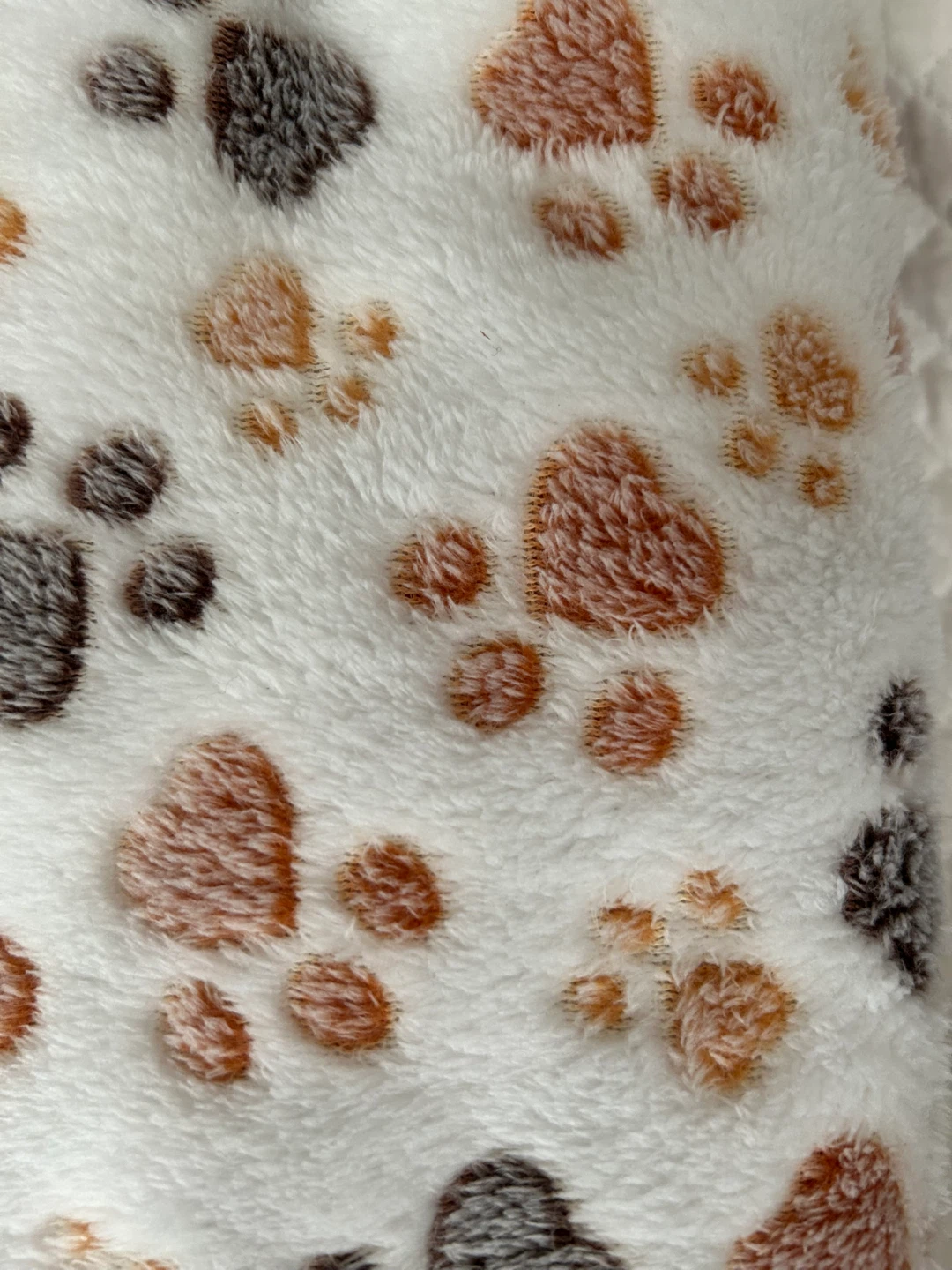 Fleece Pet Blanket with Paw Print Pattern