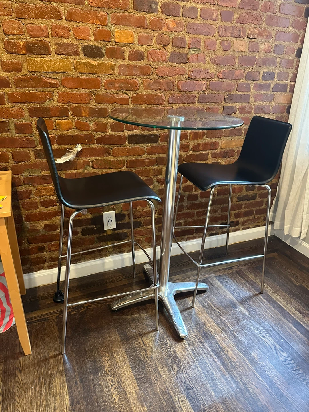 Glass Top Bar Table with 2 Stools - photo 2