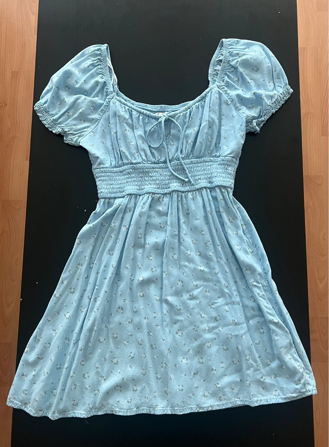 Hollister Light Blue Floral Puff Sleeve Dress - photo 2