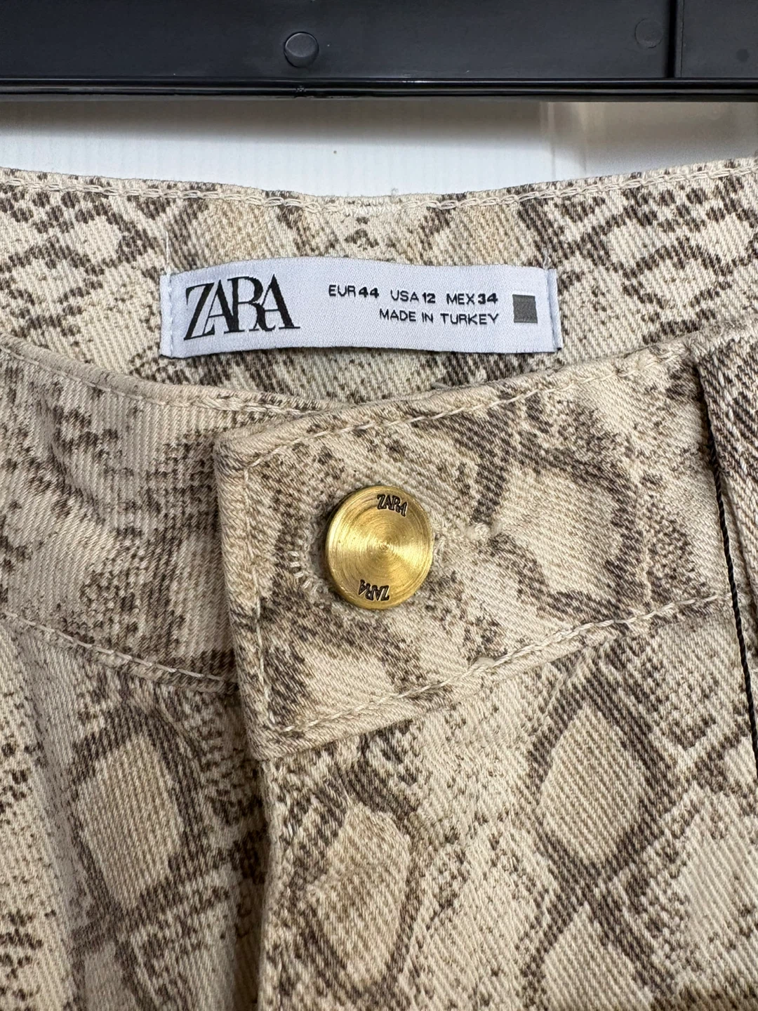 ZARA Straight Fit Snake Print Jeans - photo 3