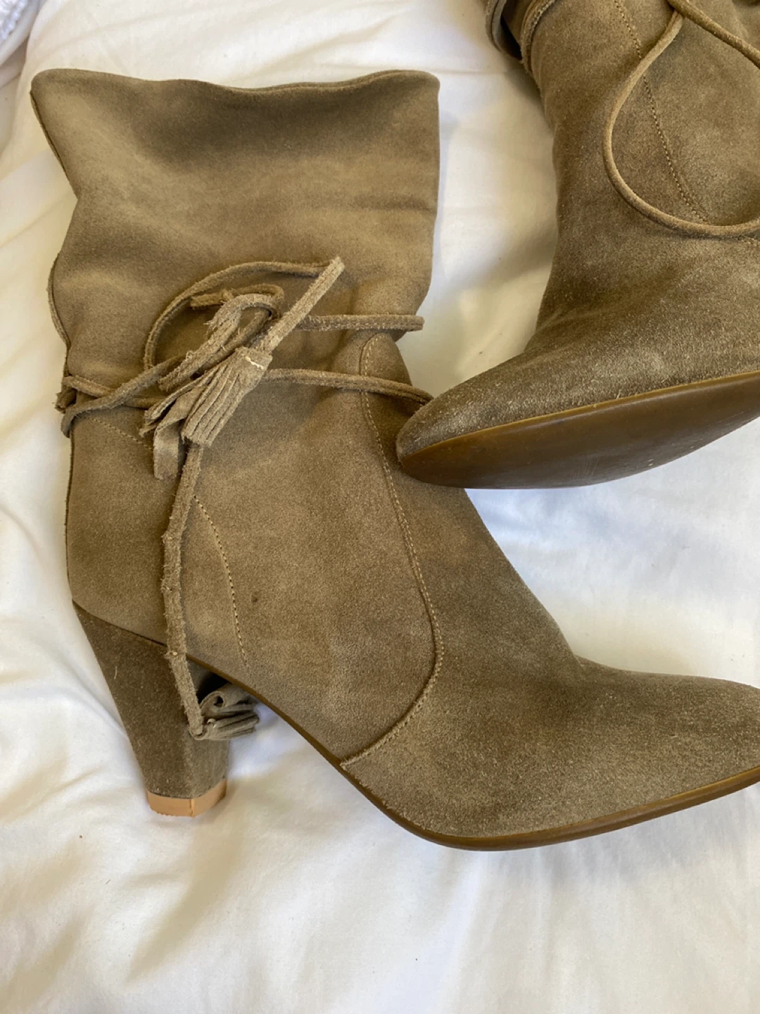 Brown Suede Heeled Boots - photo 2