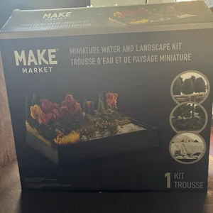 Miniature house and miniature water landscape