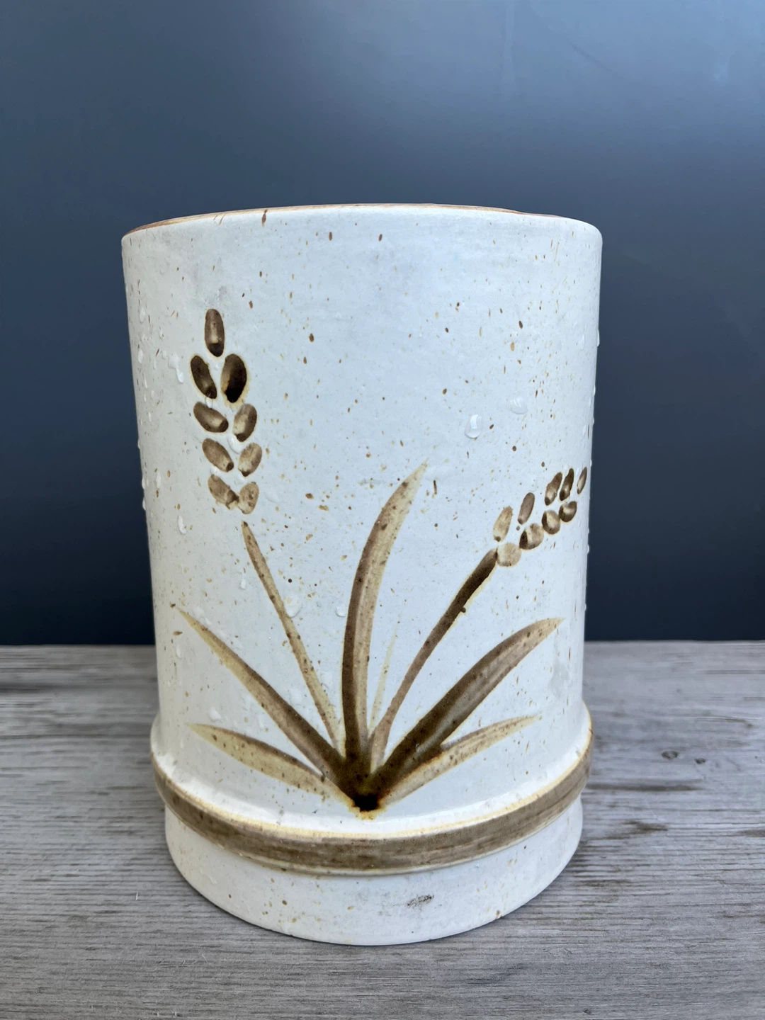 Ceramic vase