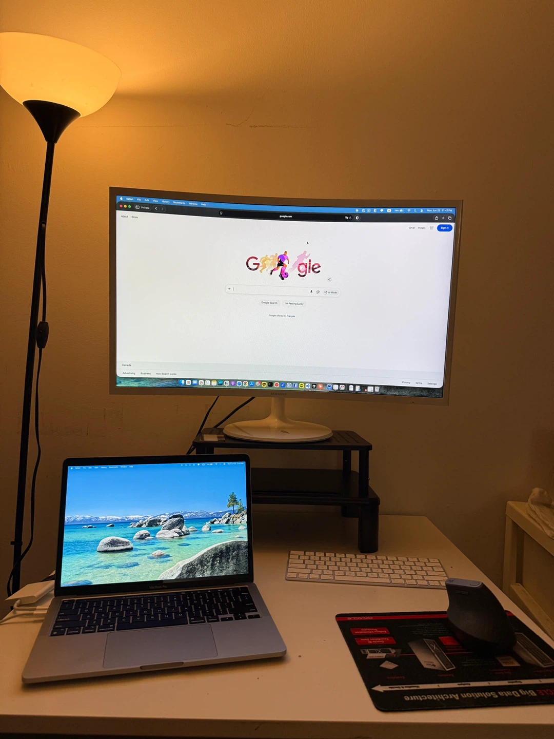 Selling a Samsung 32-inch Curved LED Monitor - photo 2