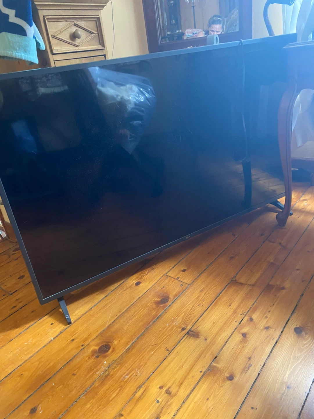 55” TV