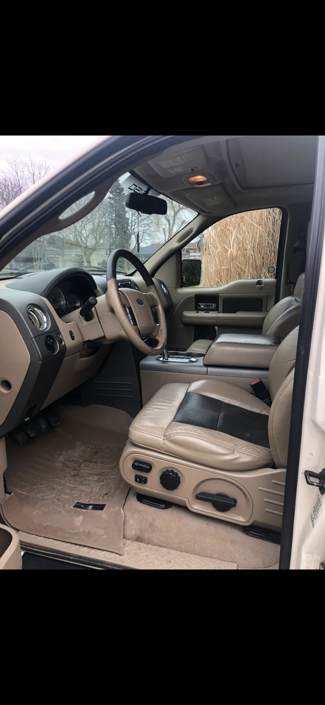 Ford F-150 Limited Truck - photo 3