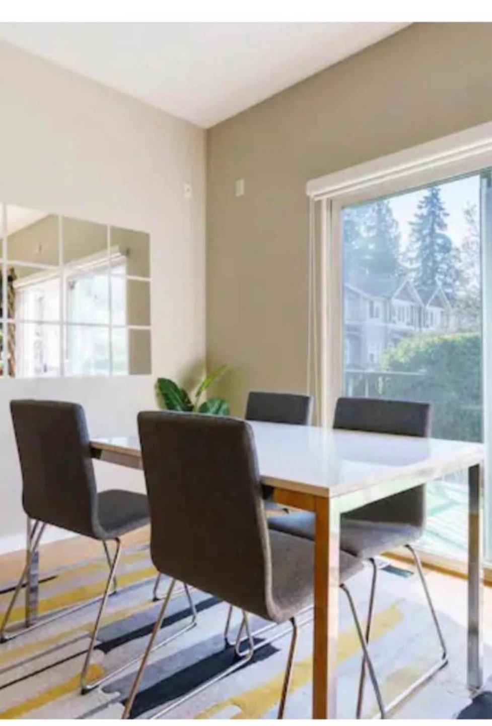 Dining table with 6 chairs
