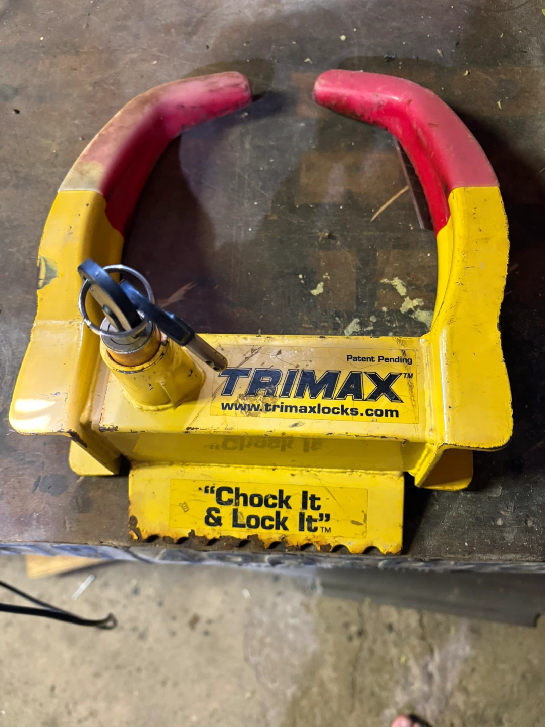 TRIMAX "Chock It & Lock It" TCL65 Trailer Wheel Lock
