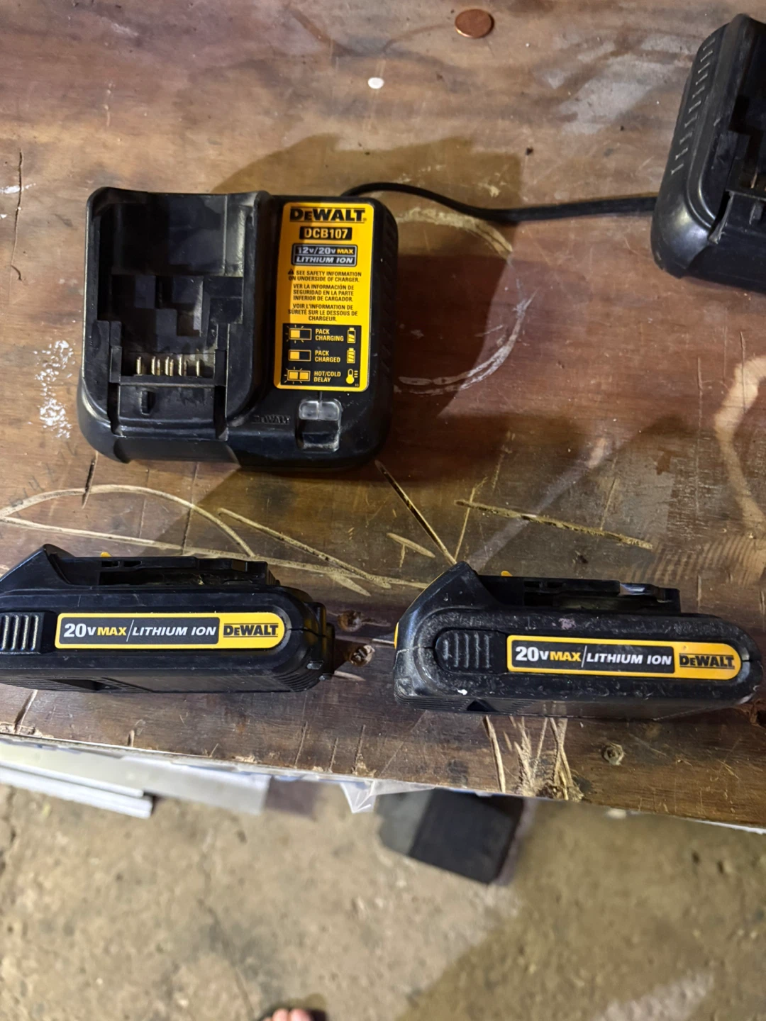 DeWalt DCB201 Battery Pack and DCB107 Charger - photo 2