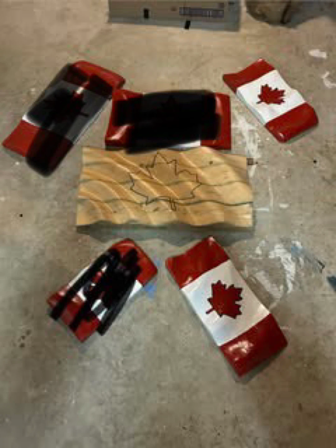 Canadian Flag Decor Pieces - photo 4