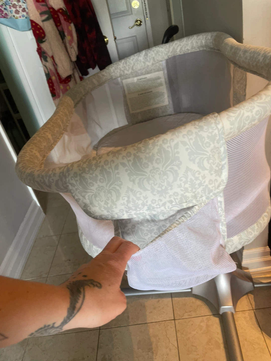 Halo Bassinet Swivel Sleeper - photo 4