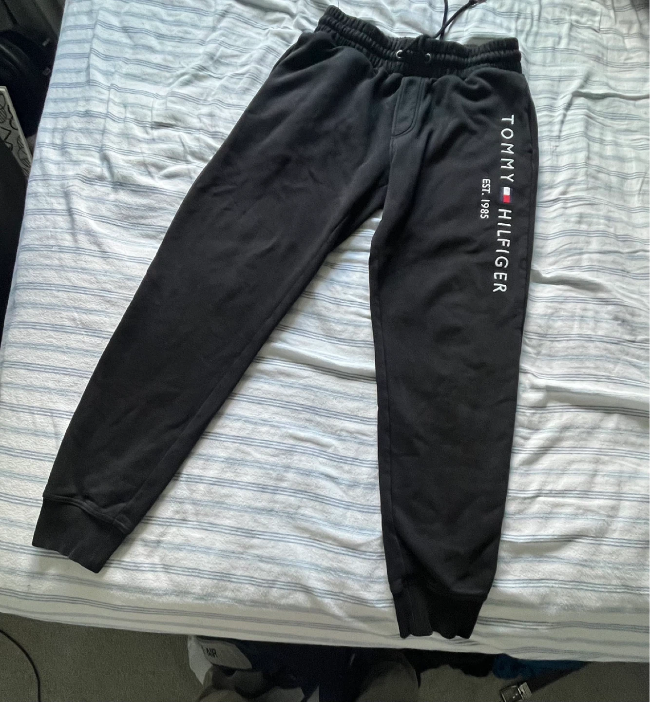 Tommy Hilfiger Black Sweatpants - photo 2