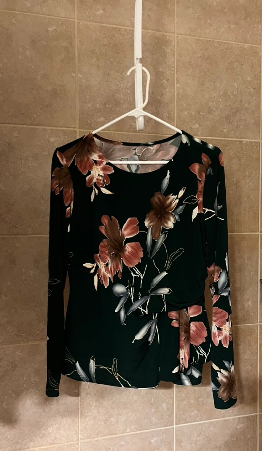 Women's Long Sleeve Floral Top