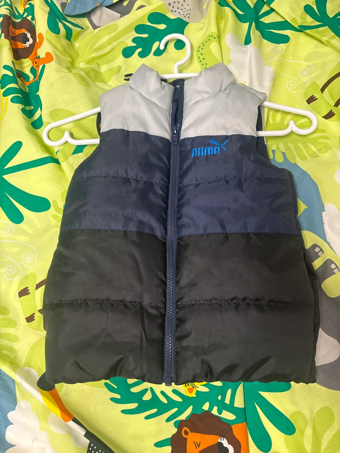 Puma Puffer Vest size 5