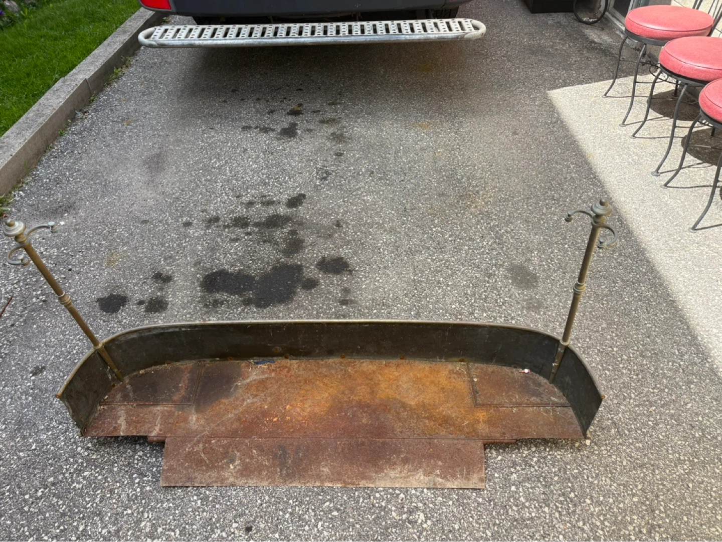 Free delivery used Antique Fireplace Fender (80 years old) - photo 4