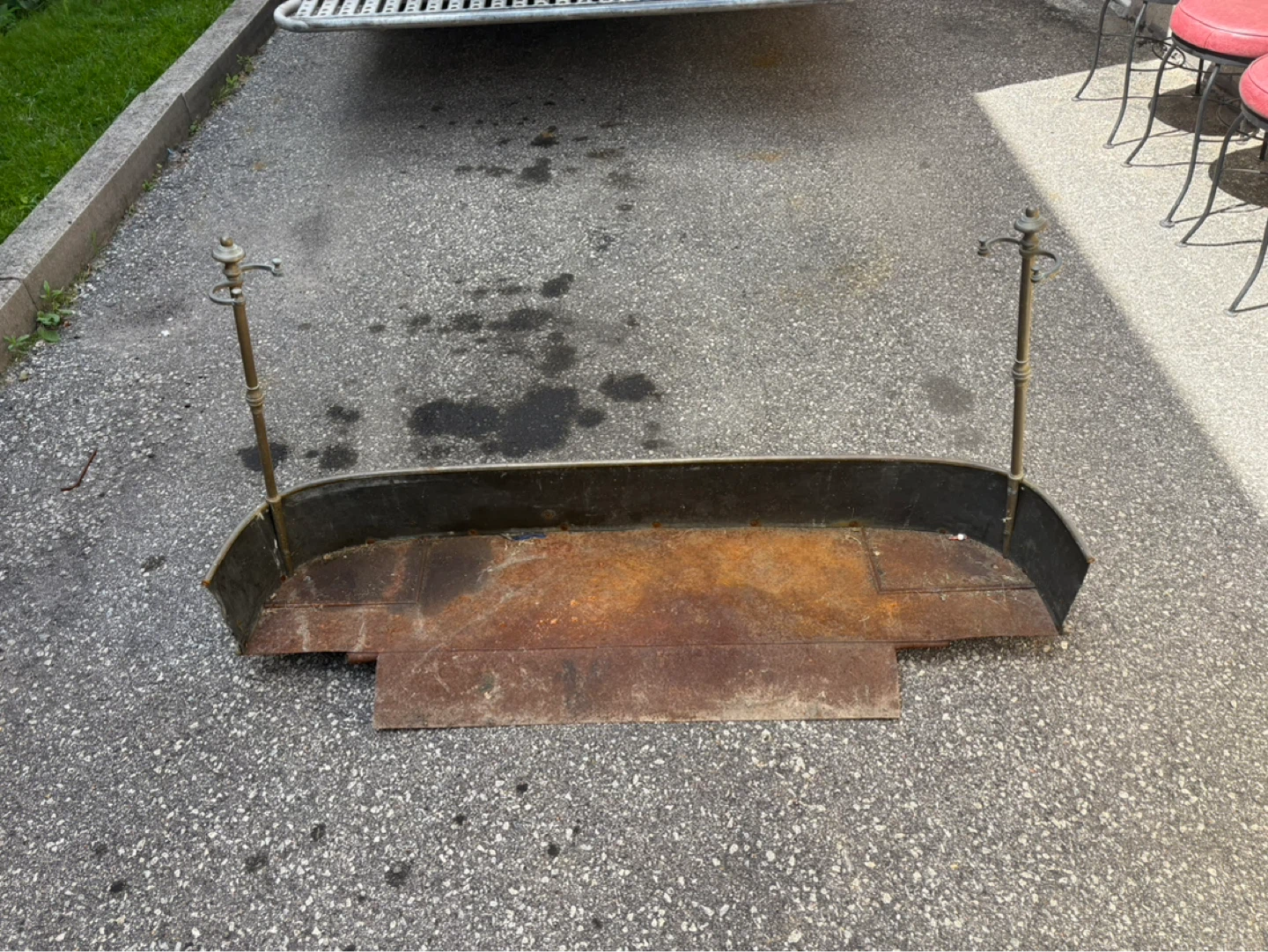 Free delivery used Antique Fireplace Fender (80 years old) - photo 2