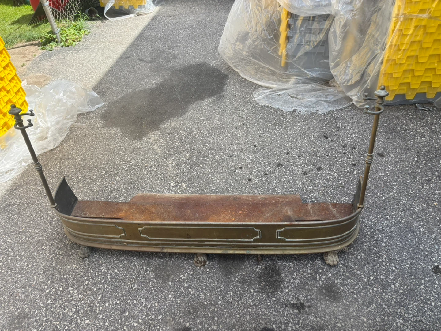Free delivery used Antique Fireplace Fender (80 years old) - photo 3