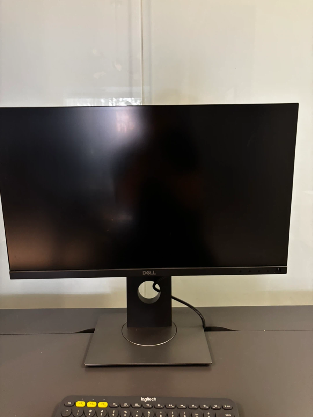 [Set or separate items] Complete working station - photo 2