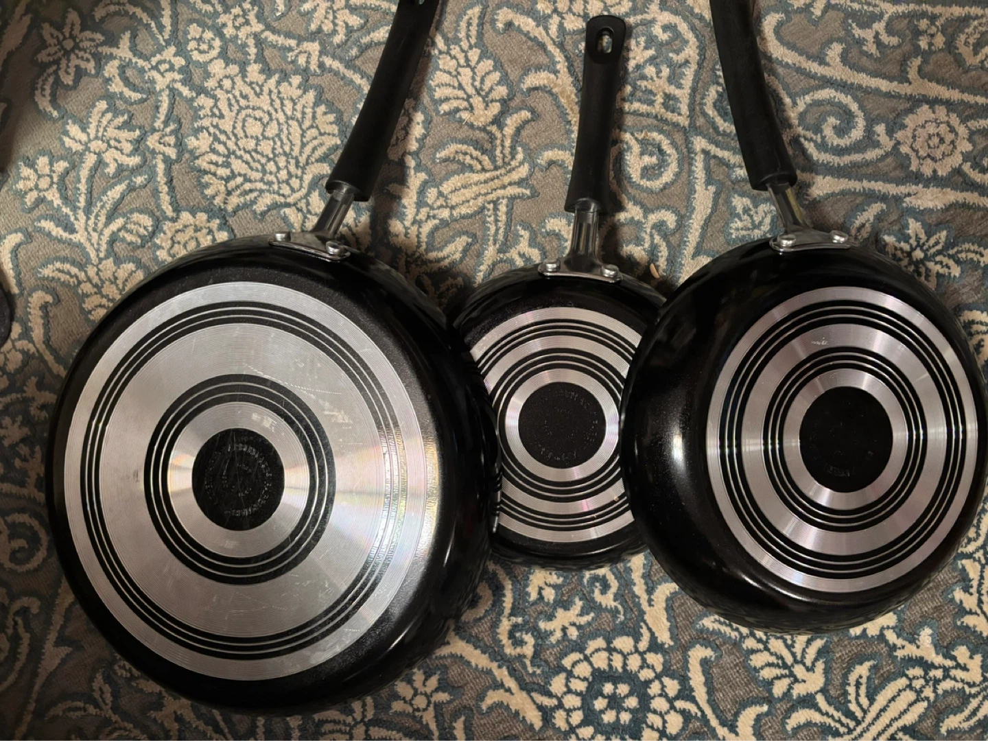 Farberware 3pc frying pan set - new - photo 2